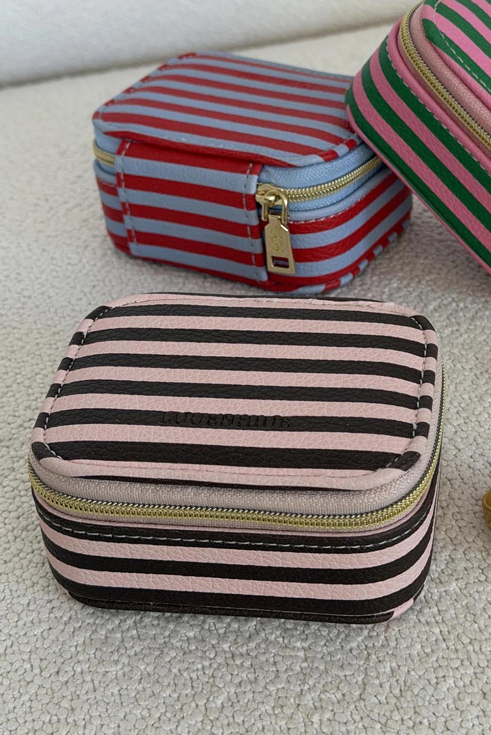 Product shot of the Suzie Stripe Jewellery Box - Pinkchocstripe in colour Pinkchocstripe, from the front