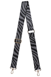 Product shot of the Bag Strap in colour Zebplablk (Black), from the front