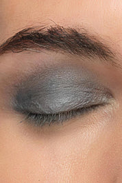 Product shot of the Luminous Eye Crayon - Smoke in colour Smoke, showing detail