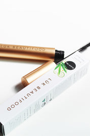 Product shot of the Lash Nourish Mascara in colour Blacktea (Black), detail