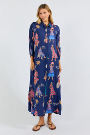 Model Genericm wearing size sample of the Summer Vibes Shirtdress – Navy in colour Navy, from the front
