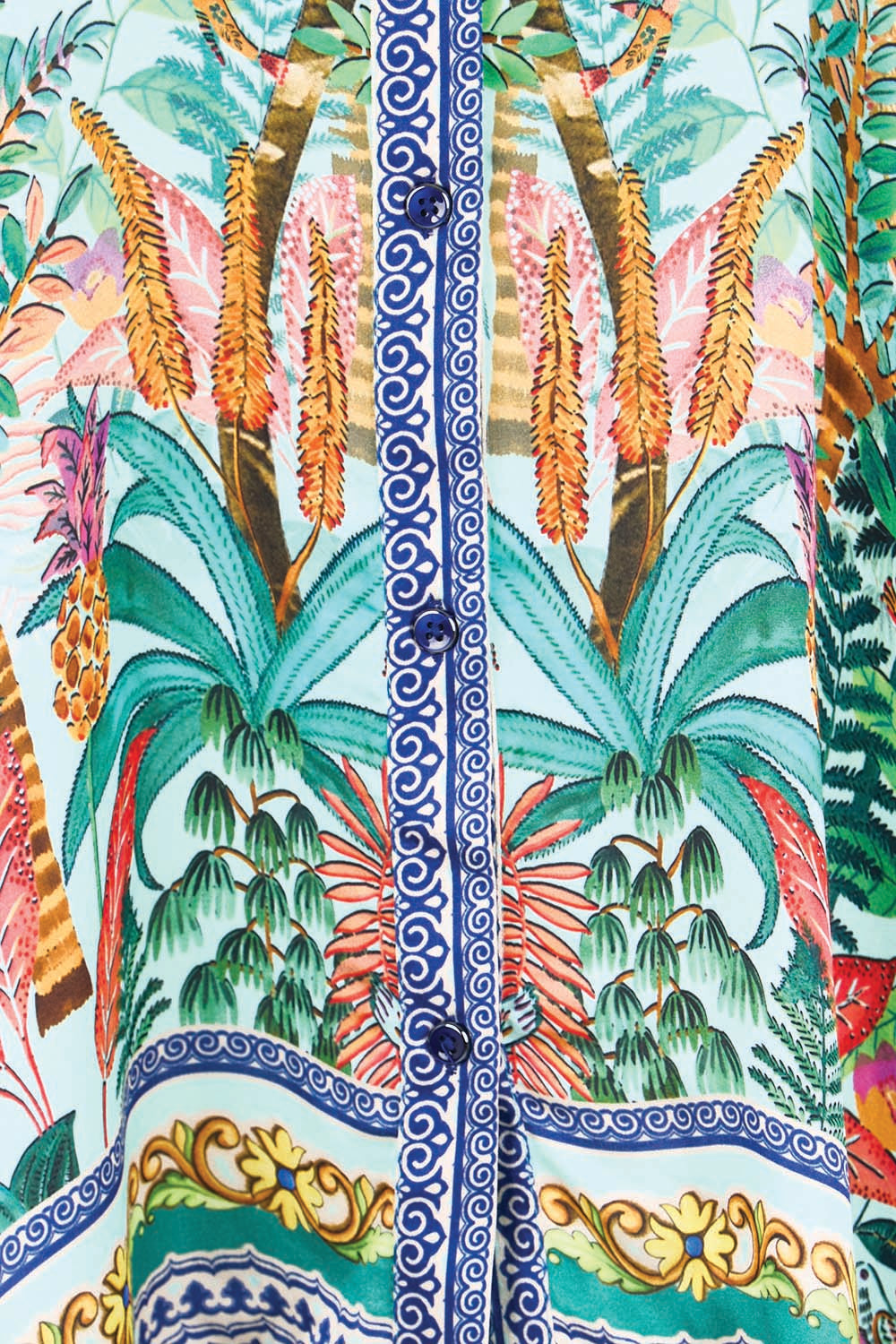 Product shot of the Zilara Kaftan Top – Mist in colour Mist, showing detail