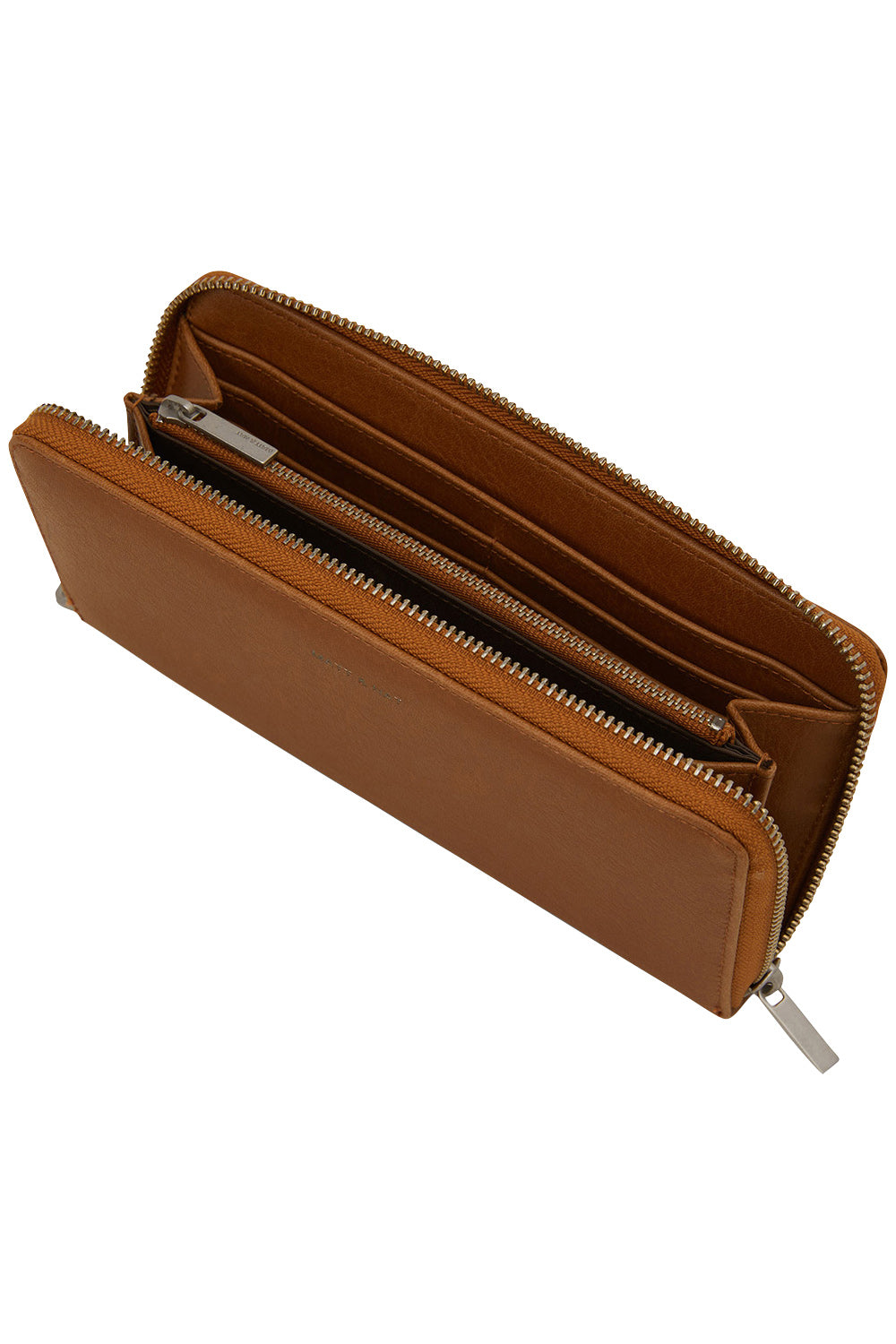 Product shot of the Elm Vegan Zip Around Wallet in colour Chili, detail
