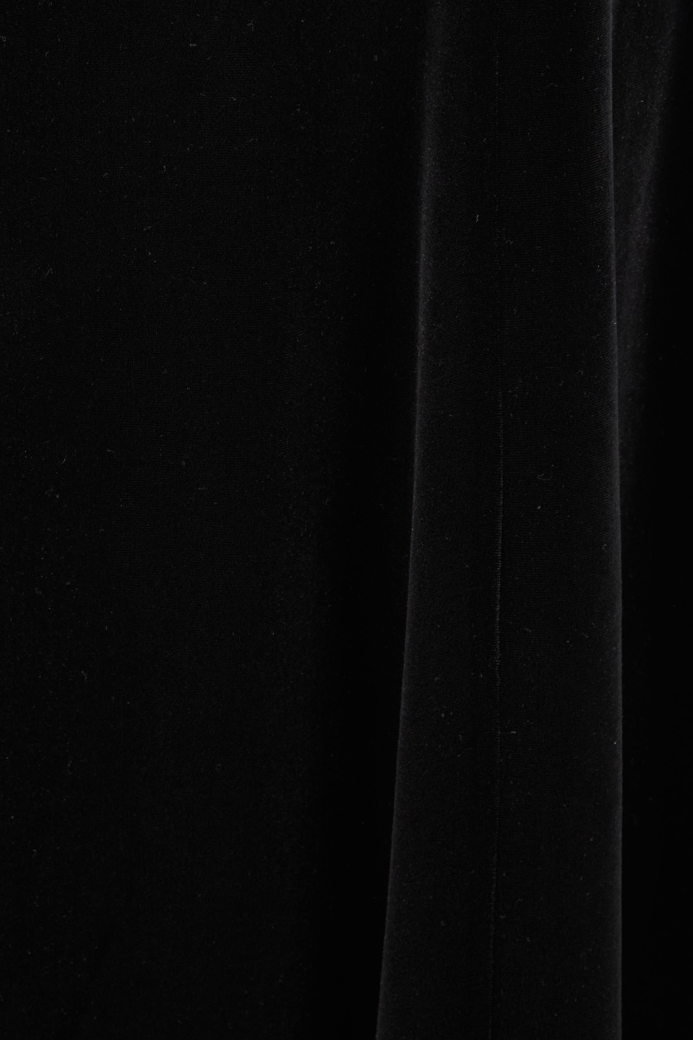 Product shot of the Marlene Velvet Skirt in colour Black (Black), detail