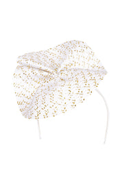Product shot of the Zaria Fascinator in colour Ivorygold (White), from the front