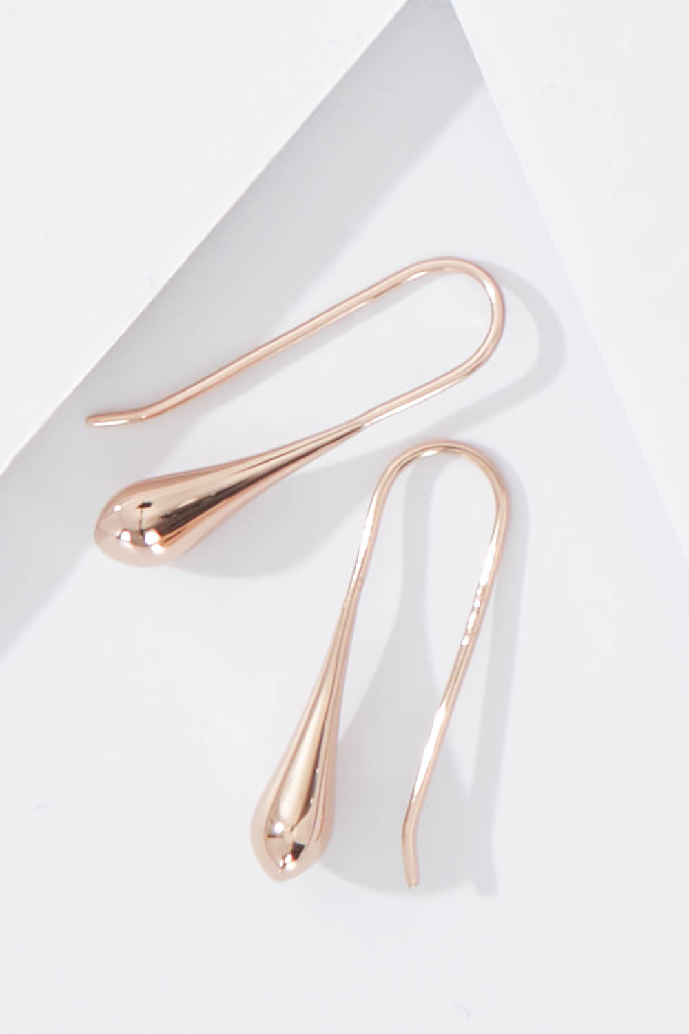 A model wearing size OneSize of the My Silent Tears Earrings in colour RoseGold (Metallics), from the front, showing the whole outfit