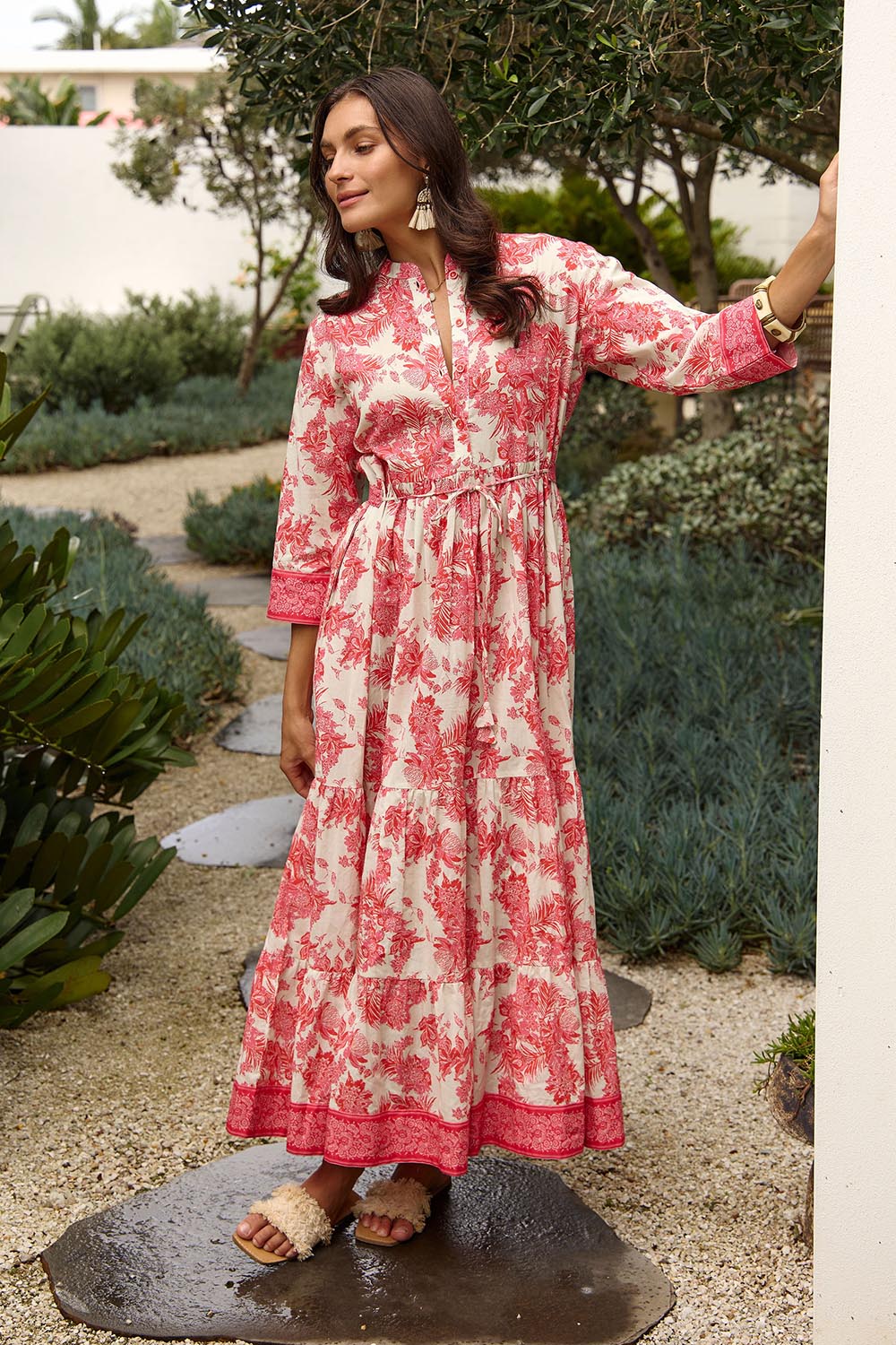 Model Genericm wearing size sample of the Leela Cotton Maxi Dress – Jasminewhite in colour Jasminewhite, from the front
