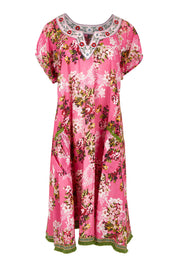 Product shot of the Sao Paulo Cotton Dress in colour Folly (Pink), from the front