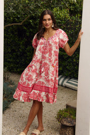 Model Genericm wearing size sample of the Sao Paulo Cotton Dress – Jasminewhite in colour Jasminewhite, from the front