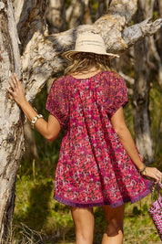 A model wearing the Sao Paulo Cotton Top in colour Oasispink (Pink), from the back