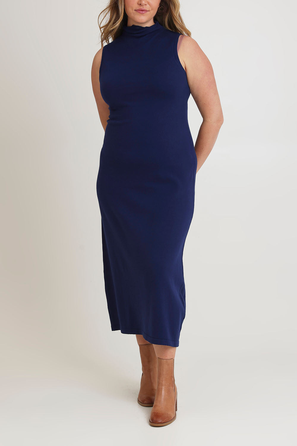 Model Chanel wearing size XL of the Cotton Cashmere Sleeveless Layering Dress in colour Navy (Blue), from the front, cropped image