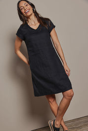 Model Amanda wearing size 10 of the Linen V Neck Shift Dress in colour Black (Black), from the front, showing the whole outfit
