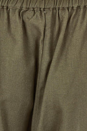 Product shot of the Linen Cotton Pull On Shorts in colour Khaki (Green), detail