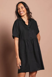 Model Amanda wearing size 10 of the Linen Throw On Dress in colour Black (Black), from the front, cropped image