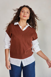 Model Tahneei wearing size 10 of the Cotton Cashmere Relaxed Knit – Caramel in colour Caramel, in a cropped view