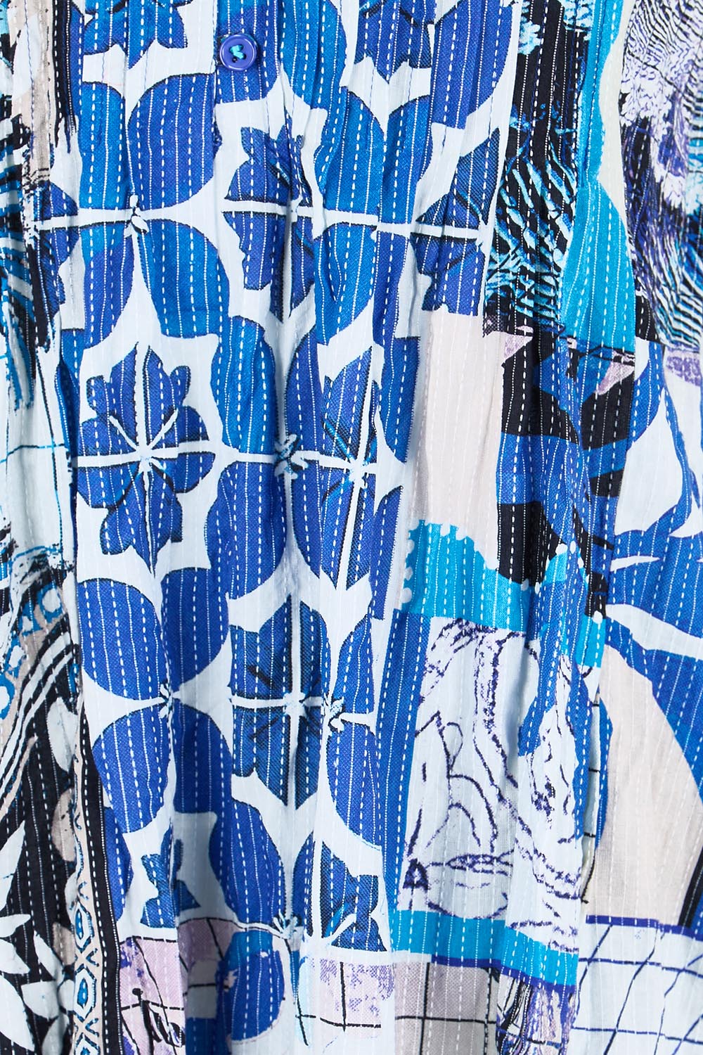 Product shot of the Easy Fit Cotton Dress – Print in colour Print, showing detail