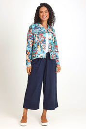 Model Pamelar wearing size 10 of the Fringe Jacket – Print in colour Print, from the front