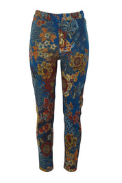 Product shot of the Reversible Jeans in colour Maluku (Blue), detail