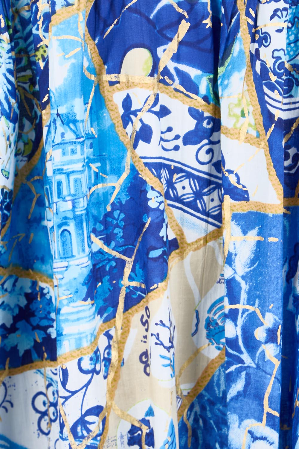 Product shot of the Pleated Maxi Dress – Print in colour Print, showing detail
