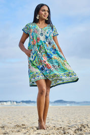 Model Eshan wearing size 10 of the Easy Fit Dress – Print in colour Print, from the front