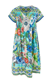 Product shot of the Easy Fit Dress – Print in colour Print, from the front