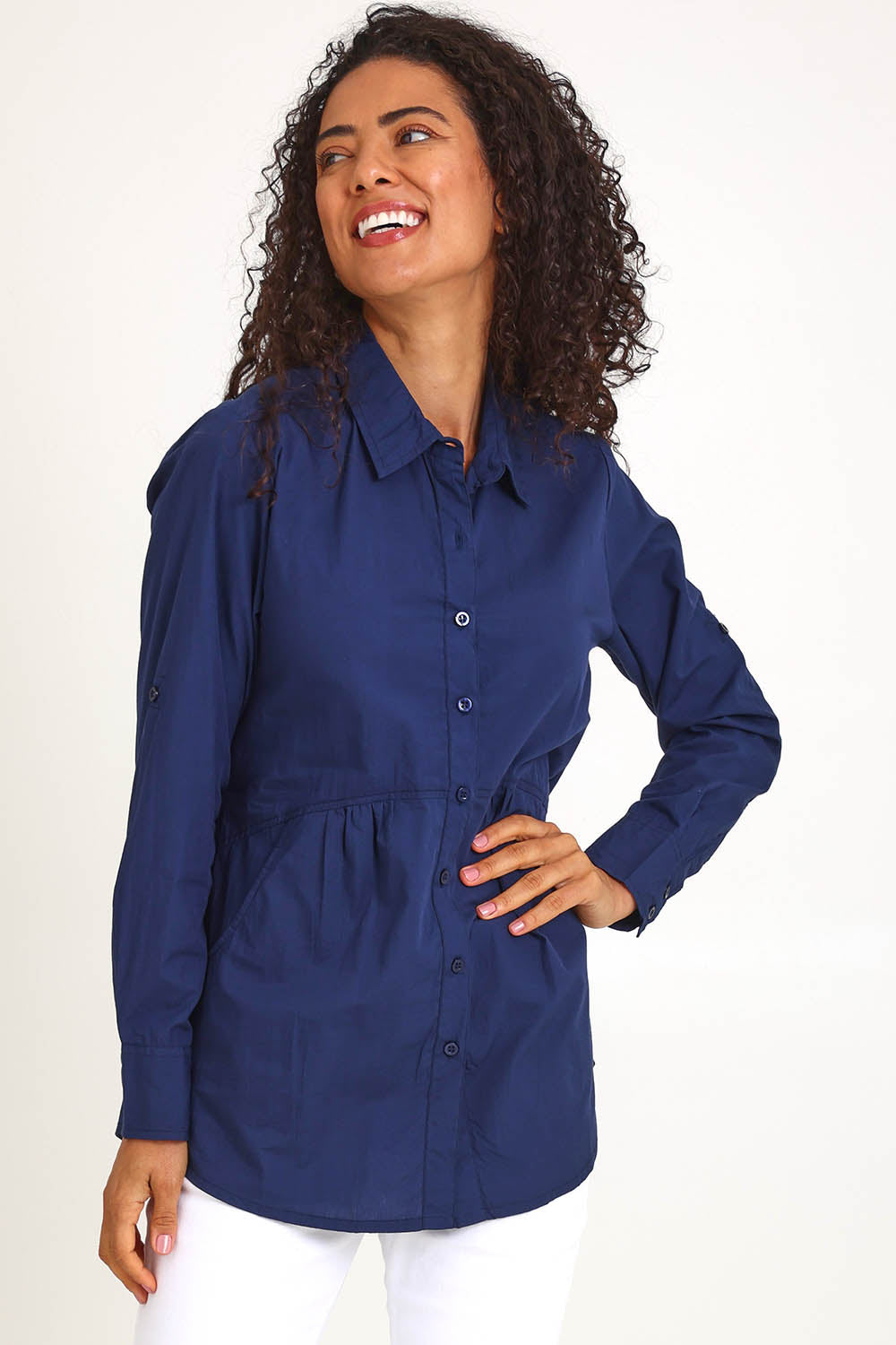Model Pamelar wearing size 10 of the Essentials Poplin Cotton Shirt - Navy in colour Navy, in a cropped view