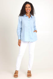 Model Pamelar wearing size 10 of the Essentials Poplin Cotton Shirt - Sky in colour Sky, from the front