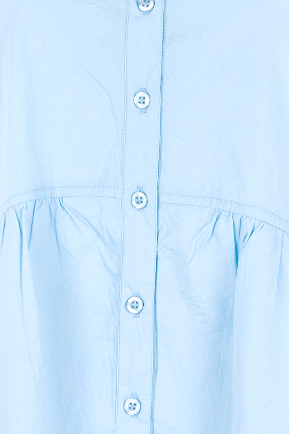 Product shot of the Essentials Poplin Cotton Shirt - Sky in colour Sky, showing detail