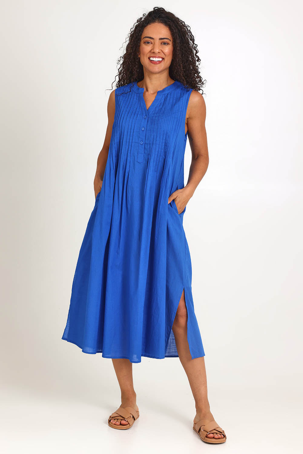 Model Pamelar wearing size 10 of the Essentials Pleated Cotton Maxi Dress - Blue in colour Blue, from the front