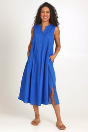 Model Pamelar wearing size 10 of the Essentials Pleated Cotton Maxi Dress - Blue in colour Blue, from the front