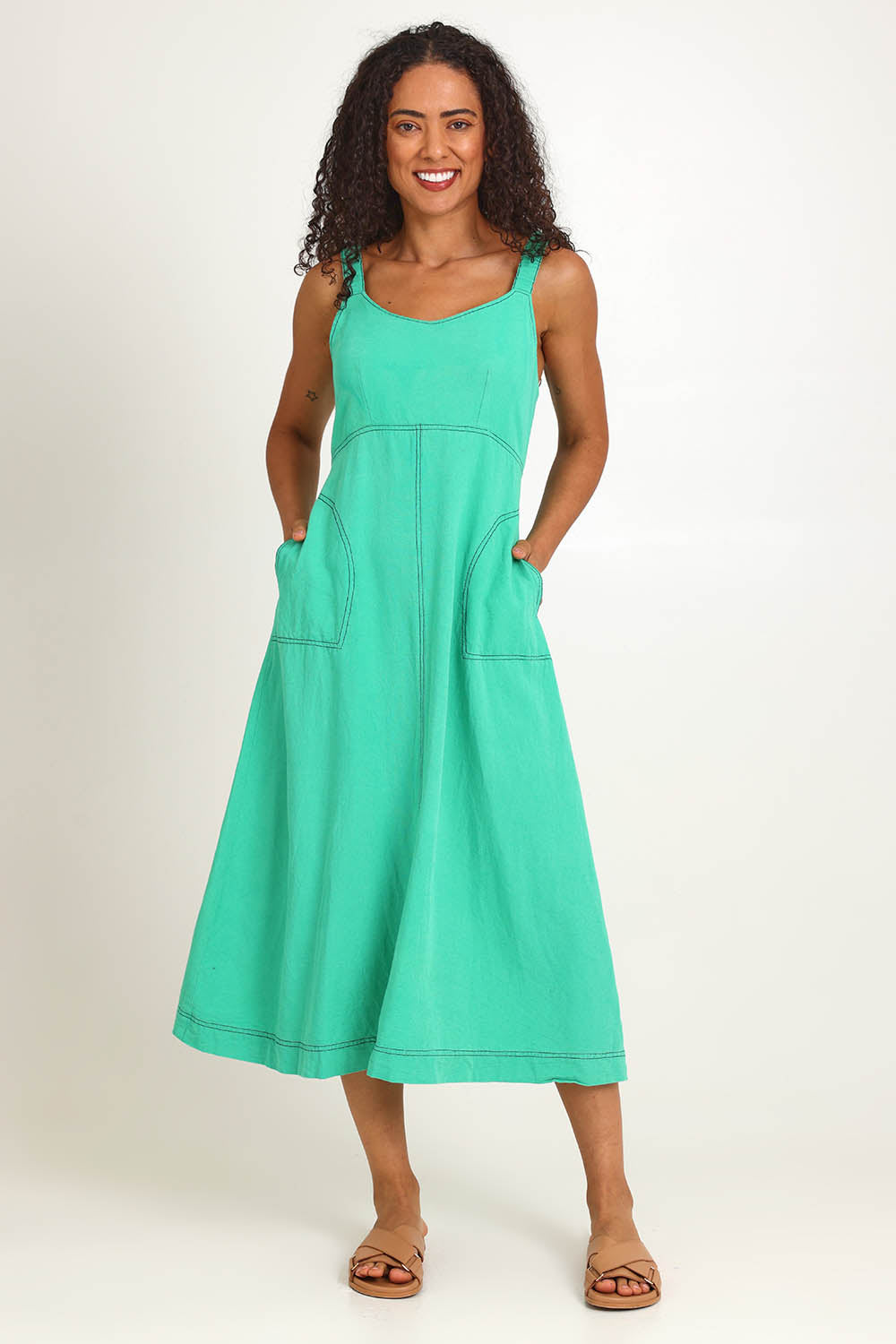 Model Pamelar wearing size 10 of the Essentials Strappy Linen Blend Dress - Green in colour Green, from the front