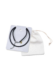 Product shot of the Healing Gems Classics Necklace - Onyx in colour Onyx, showing detail