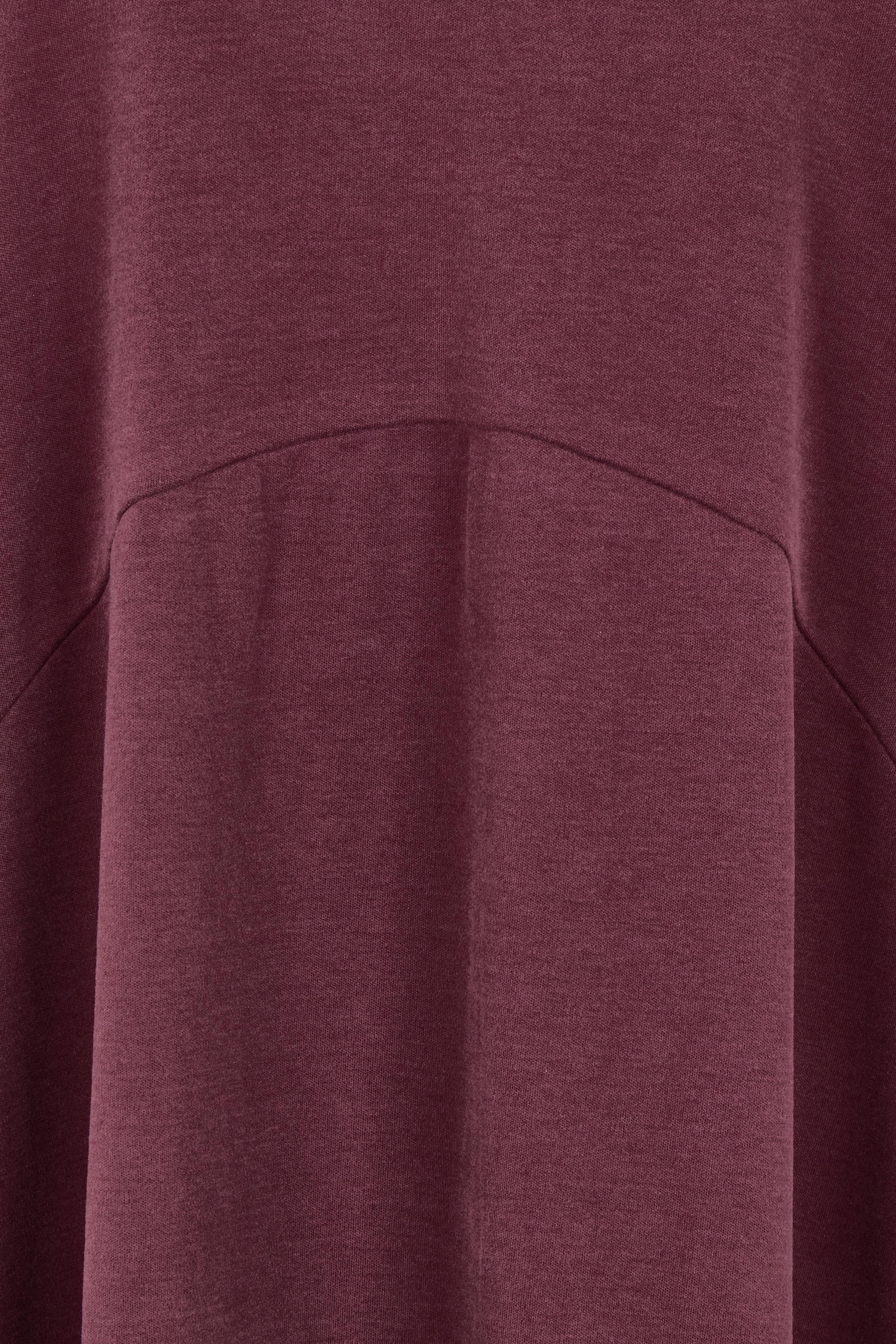 Product shot of the Alviva Lounge Dress in colour Shiraz (Purple), detail