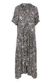 Product shot of the Peak Maxi Dress in colour Blkpalm (Black), from the front