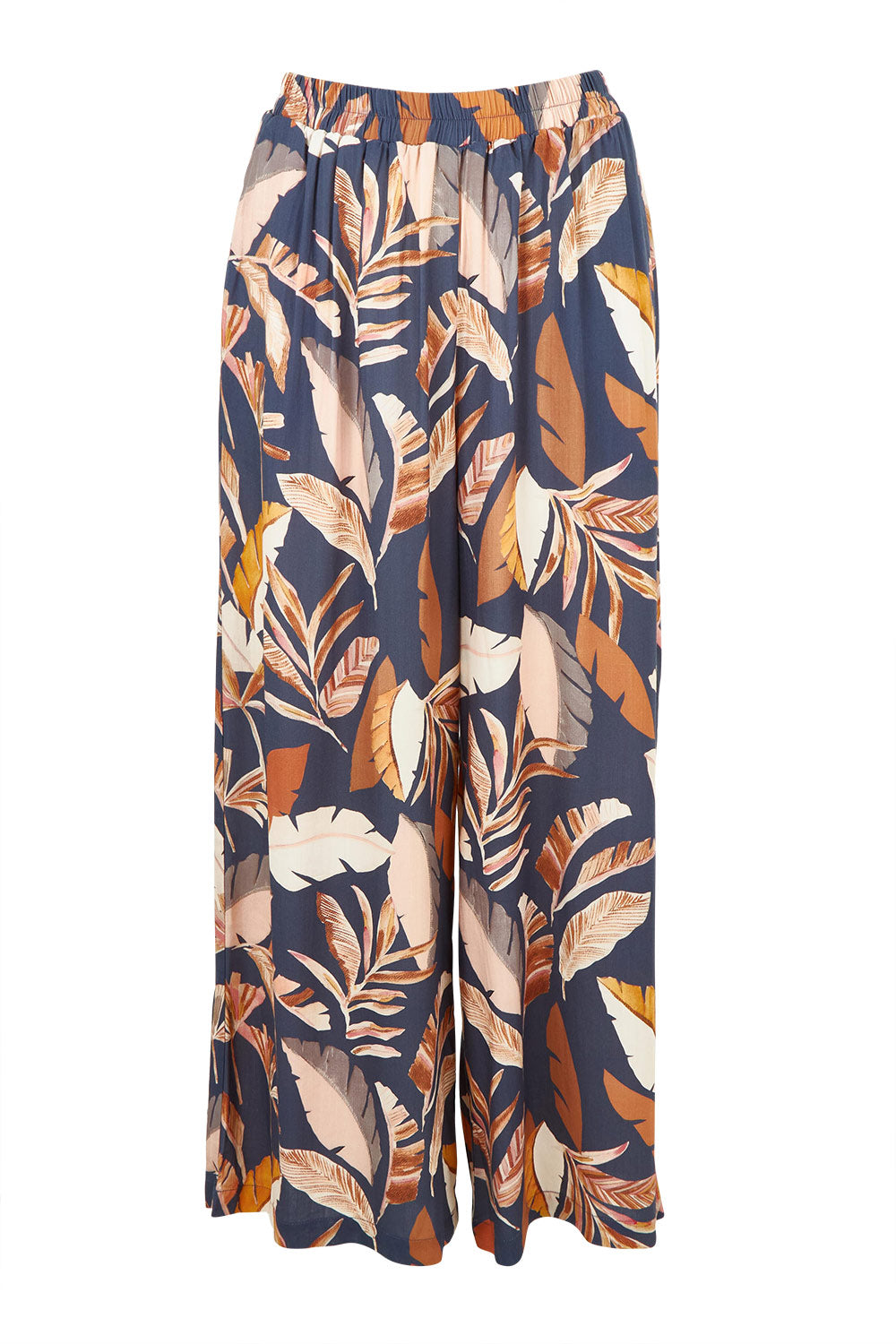 Product shot of the Aspen Pants in colour Darkpalme, from the front