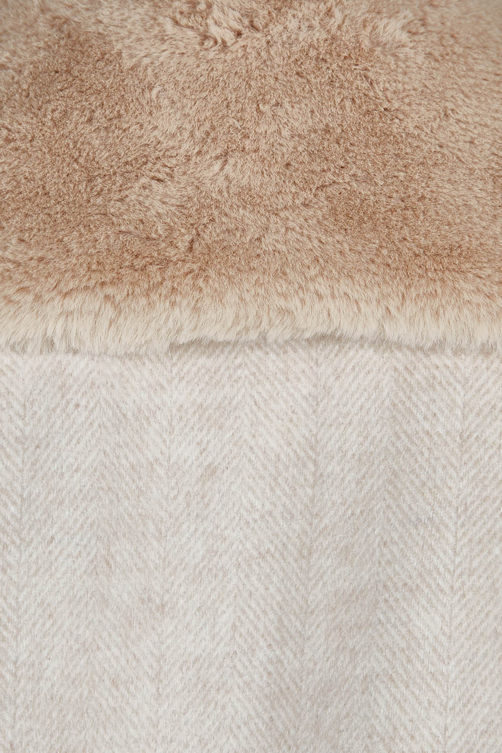 Product shot of the Fur Trim Zip Jacket in colour Oat (White), detail