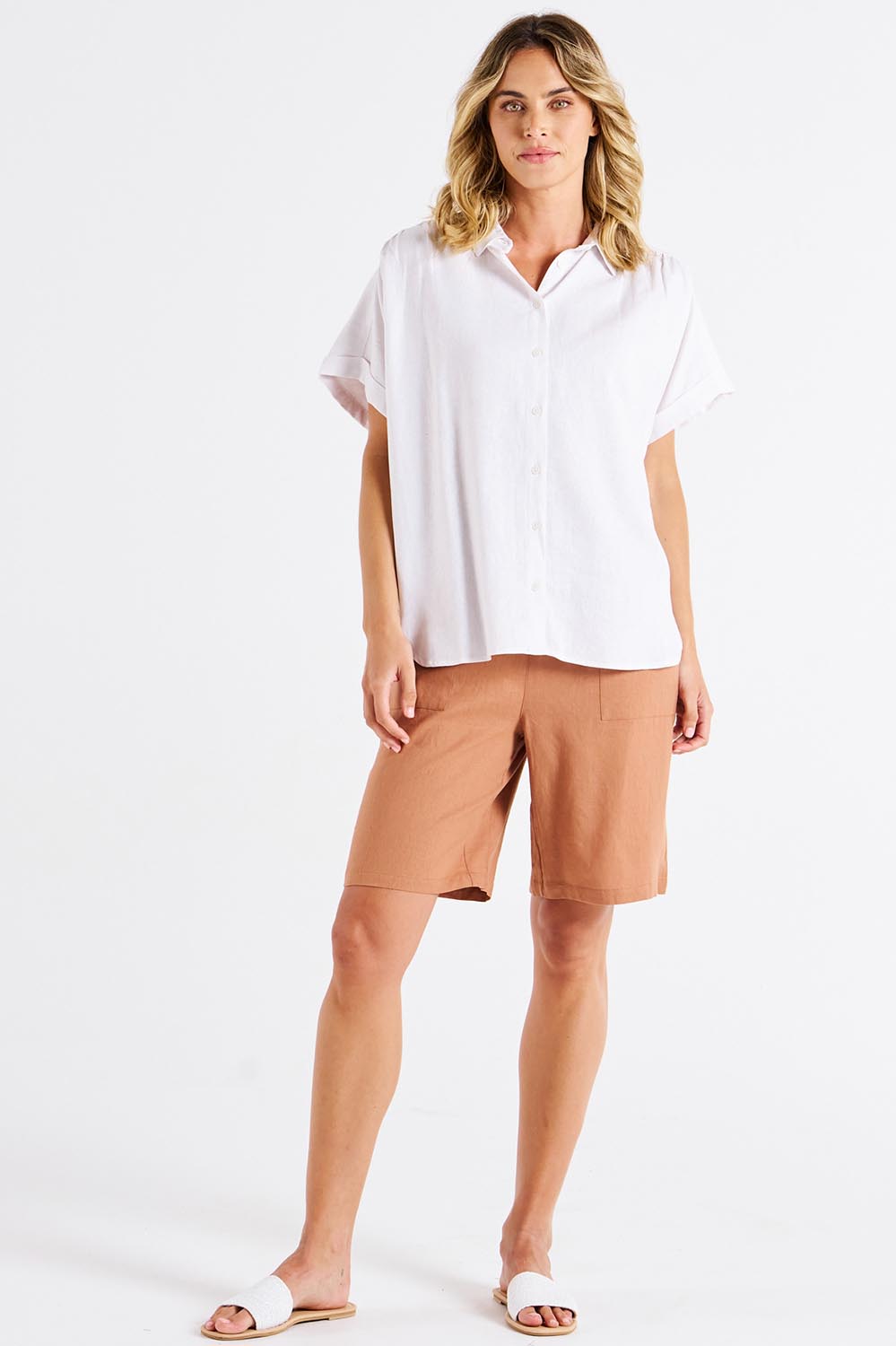 A model wearing the Flynn Linen Blend Shirt in colour White (White), from the front, showing the whole outfit