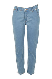 Product shot of The Weekender Jeans in colour Lightdenim (Blue), from the front