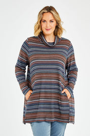 Model Jess wearing size 14 of The Striped Light Knit Tunic in colour Bluestripe (Blue), from the front, cropped image