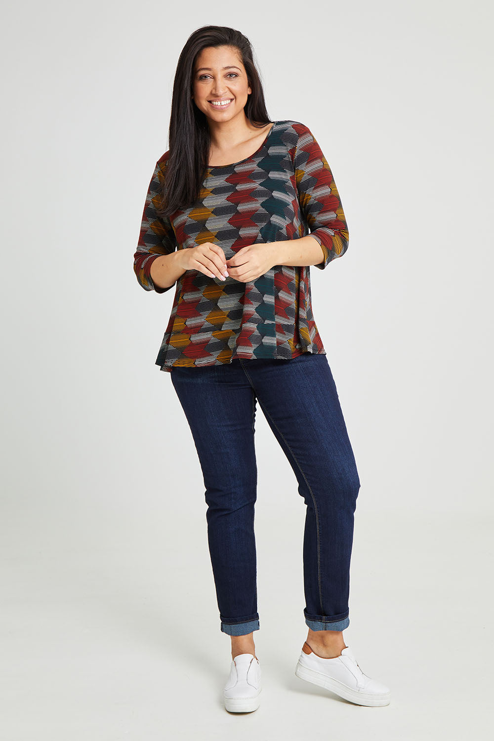 Model Terri-Leigh wearing size 14 of The Printed Jersey 3/4 Sleeve Swing Tee in colour Multiprint (Black), from the front, showing the whole outfit