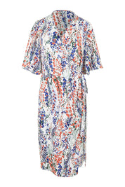 Product shot of the Belle Scatter Floral Kimono Sleeve Dress in colour Scatfloral, from the front