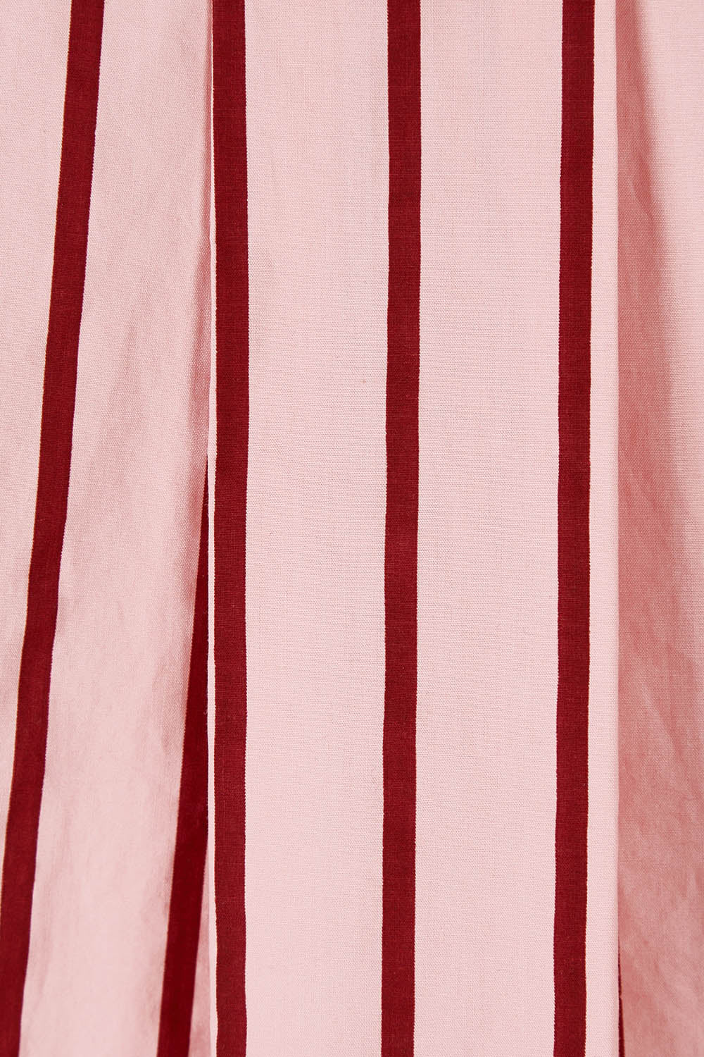 Product shot of the Relaxed Elegance Boyfriend Shirt in colour Pinkstripe (Pink), detail
