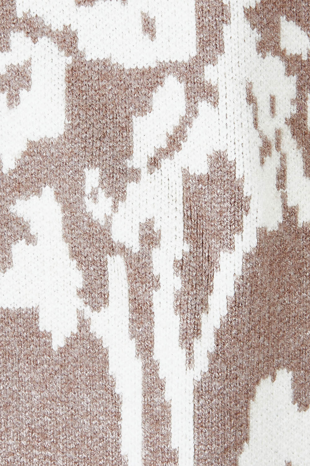 Product shot of the In The Winter Garden Cardi in colour Timber, detail