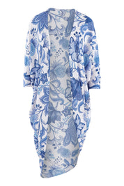 Product shot of the Falling For You Cardi in colour Bluewhite (Blue), from the front