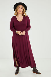 Model Jess wearing size 14 of the My Faithful Maxi Tee Dress in colour Scarlet (Red), from the front, showing the whole outfit