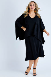 Model Jess wearing size 14 of The Wanderer In Me Travel Set in colour Black (Black), from the front, showing the whole outfit