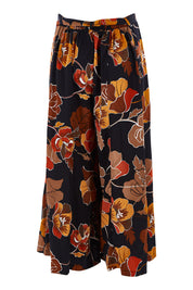 Product shot of the Walk This Way Wide Leg Pants in colour Blackrust (Black), from the back