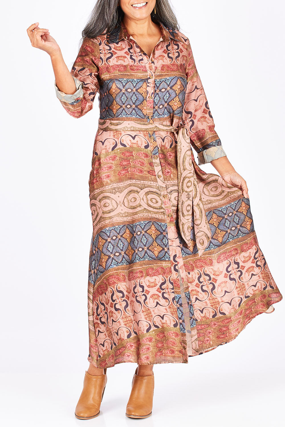 Model Nadine wearing size S of the Safari Dress in colour Imperial (Pink), from the front, cropped image