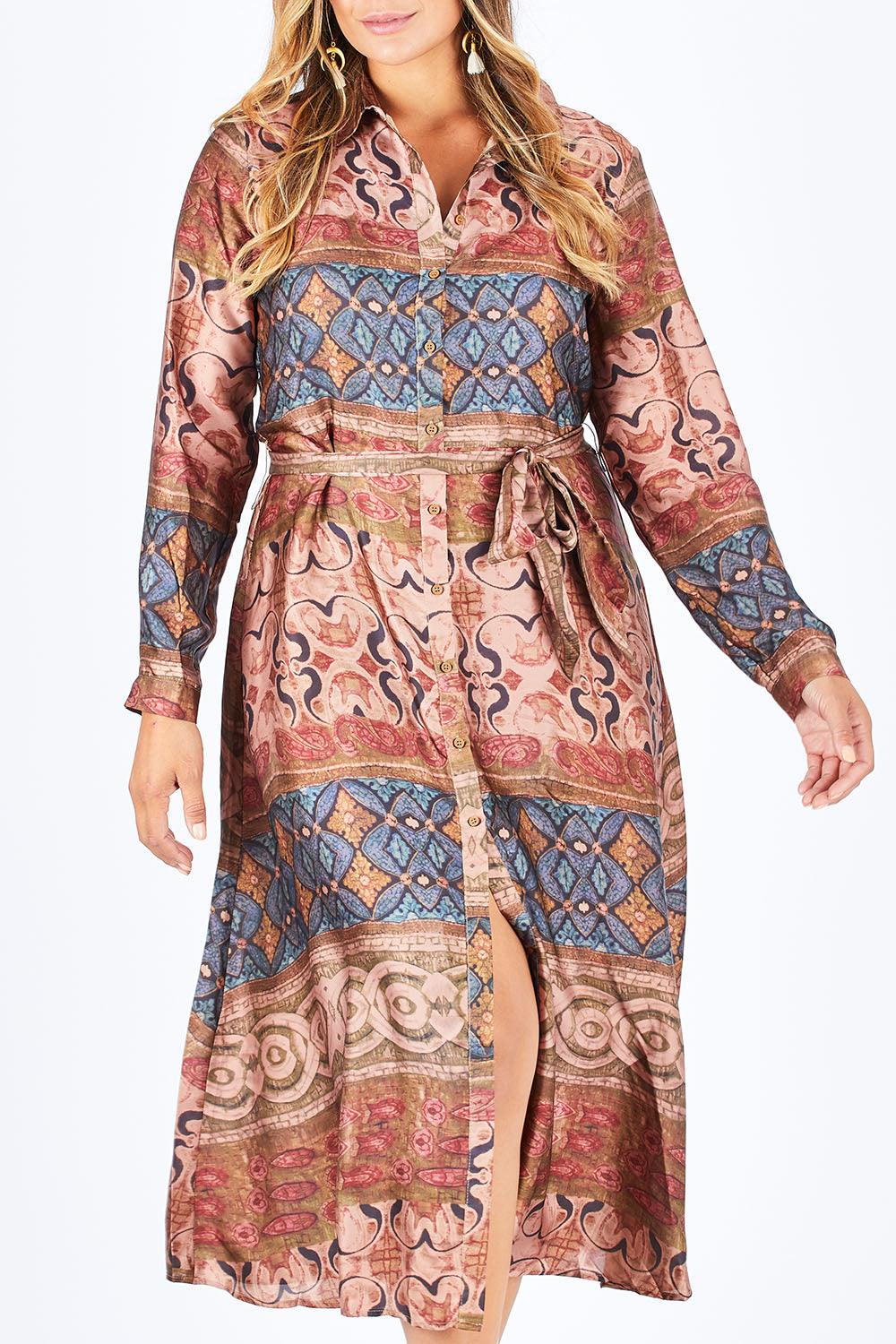 Model Palatina wearing size L of the Safari Dress in colour Imperial (Pink), from the front, cropped image