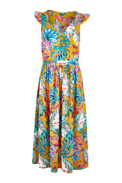 Product shot of the V Neck Gathered Sleeve Dress in colour Garden, from the front